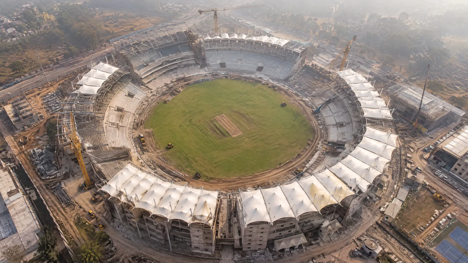 Editorial reconstruction of JSCA Stadium construction in Ranchi in 2009